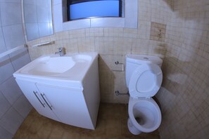 Familieværelse | Badeværelse | Sæbe, Toiletpapir