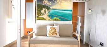 S364 - Sirolo, delightful sea-view villa with garden