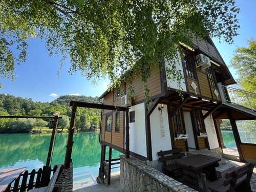 Hotel River View