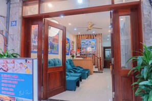 Khu sảnh