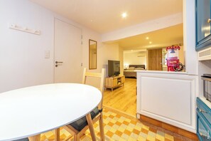 Dining - Vrbo Property (Gaillac)