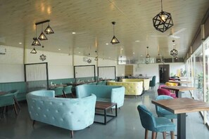 Dining - Abha Farms And Resort (Udaipur)