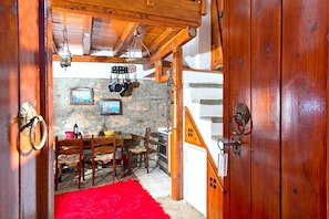 Dining - Sea View House Leonidas Sleeps 3 With Balcony bbq (Agios Nikolaos)