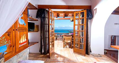 Sea View House Leonidas Sleeps 3 With Balcony bbq