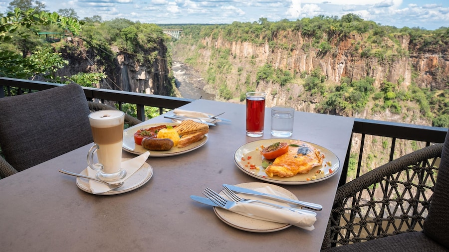 The Pods Victoria Falls