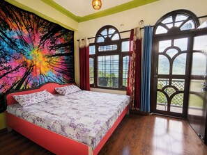 View from room - Hotel Mount Kailash Homestay Munsyari (Munsyari)