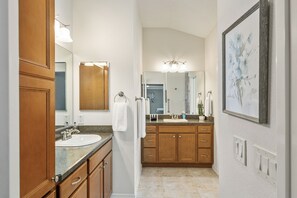 Bathroom - Fairway Hideaway - 3/2 w/ Grill & Luxury Lanai in The Village of Charlotte (Charlotte, The Villages)