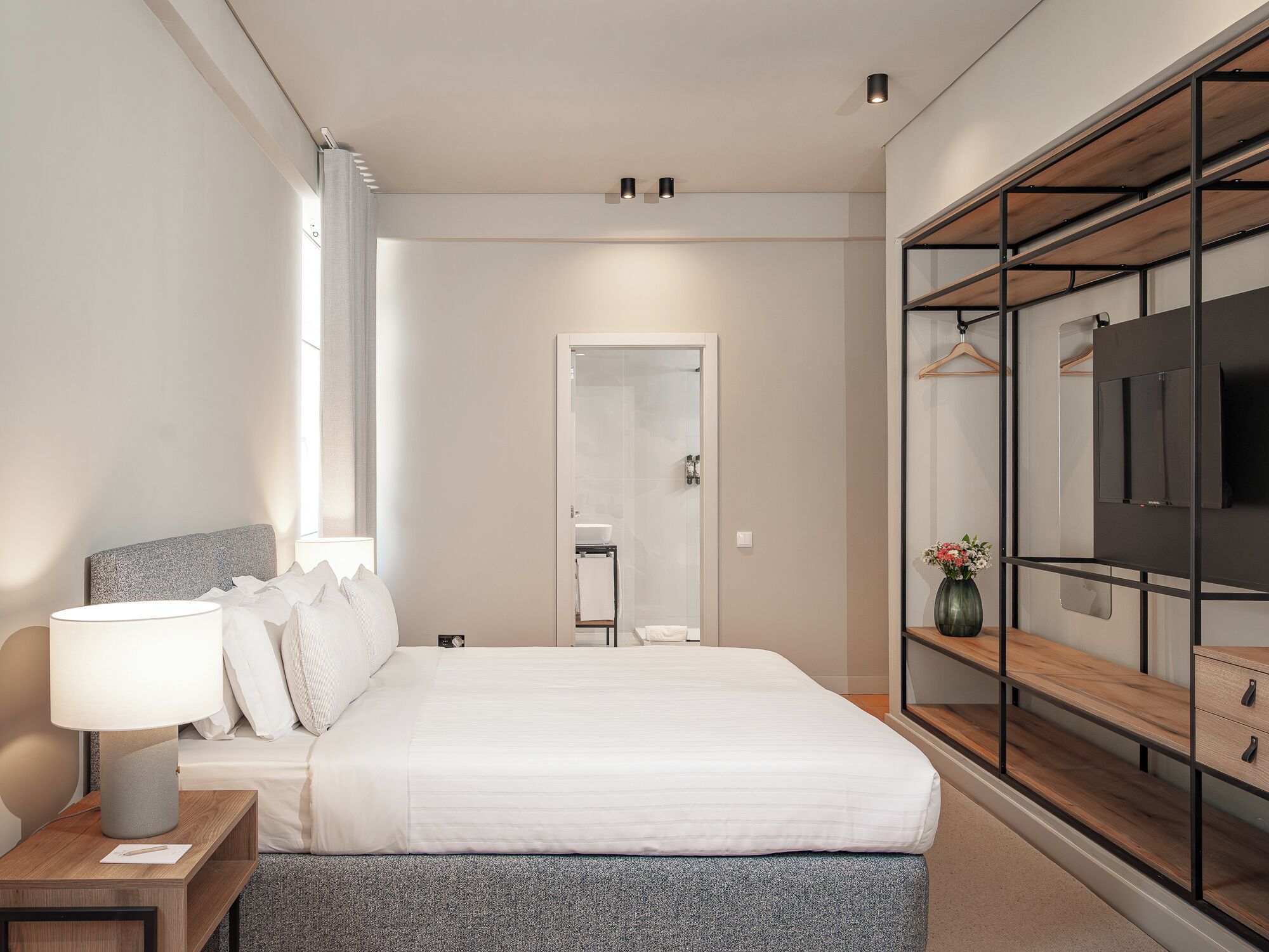 Habitación Premium | Ropa de cama hipoalergénica, minibar, caja fuerte