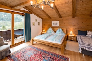 Family Chalet, Mountain View | Free WiFi