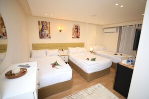 Deluxe-Dreibettzimmer | Kostenloses WLAN
