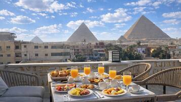 Desayuno continental incluido todos los días