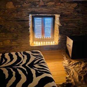 House, 1 Bedroom, Balcony | Interior - Tranquil 3-bedroom House Retreat Near River Beach (Pampilhosa da Serra)