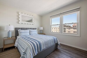 Room - Immaculant One Bedroom Condo, Conveniently Located On 40th ST (Ocean City)