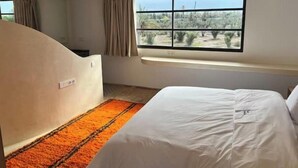 6 Schlafzimmer, Bügeleisen/Bügelbrett, WLAN, Bettwäsche