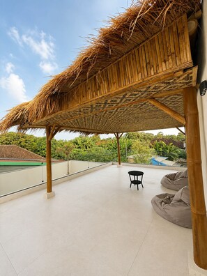 Terrace/patio - Luxury Tropical 3BR Villa w/ Private Pool (Bali)