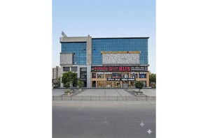 Exterior - Hotel Apollo SpRing Road Odhav Ahemdabad (Ahmedabad)