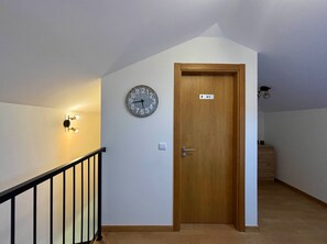 Interior - A SELVA • T2 Apartment in Caniço • 10 Minutes from Funchal (Caniço)