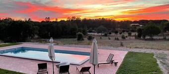 Apartment 'Monte Do Poço Country House' with Private Pool, Wi-Fi and Air Conditioning
