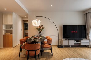 Dining - Laguna Beachside Apartment: 100 m2 (Choeng Thale)