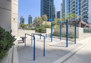 Property grounds - Marina Walk Apt Sea Views Balcony Fast WiFi (Dubai)