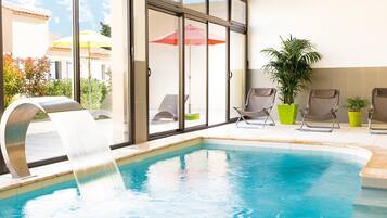 Cottage | Pool | Outdoor pool