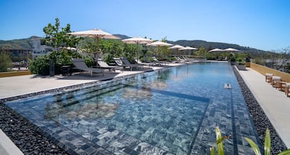Laguna Beach Residences Seashore by Banyan Living
