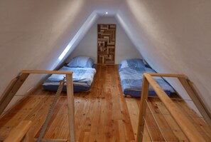 Room - Vrbo Property (Hoffen)