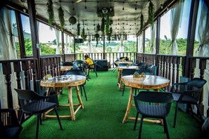 Bar (di hartanah)