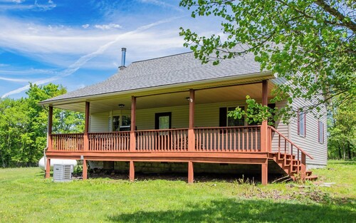 Glatts - Cabin located in Shunk