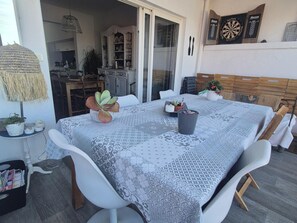 Buiten dineren
