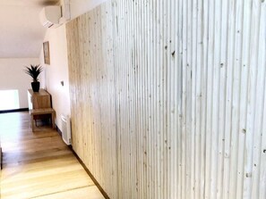 Interior - Central apartment, parking - 4 guests (Rochefort)
