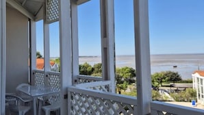 Outdoor dining - Apartment with sea view - 6 guests (Fouras)