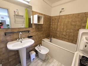 Bathroom - Charming apartment with parking - 4 guests (Cap d'Agde)