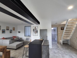 Unclassified image, 5 of 25, button - Renovated house, tranquil setting - 4 guests (Saint-Nazaire-sur-Charente)