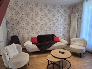 Unclassified image, 4 of 25, button - Charming house between beaches and town - 6 guests (Fouras)