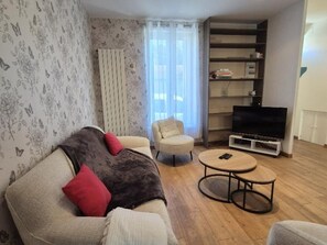 Unclassified image, 3 of 25, button - Charming house between beaches and town - 6 guests (Fouras)