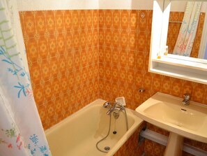 Bathroom - Apartment with sea view - 4 guests (Cap d'Agde)