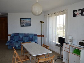 Living area - Apartment with sea view - 4 guests (Cap d'Agde)