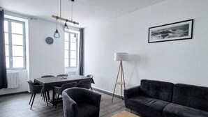 TV - Renovated house in the heart of Fouras - 6 guests (Fouras)
