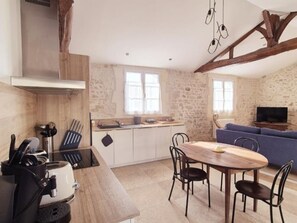 Interior - Cozy lodging near Rochefort - 4 guests (Vergeroux)