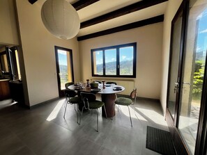 Dining - Vrbo Property (Saint-Fortunat-sur-Eyrieux)
