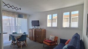TV - Charming central apartment - 4 guests (Fouras)