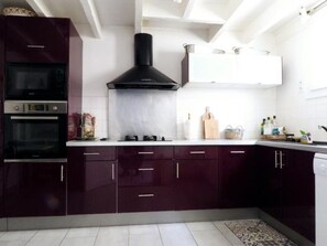 Unclassified image, 3 of 24, button - Spacious house in city center - 10 guests (Fouras)