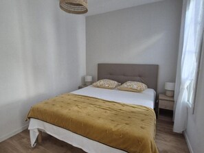 Room - Modern house, pets welcome - 6 guests (Rochefort)