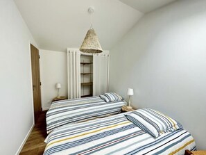Room - House near the sea - 8 guests (Fouras)