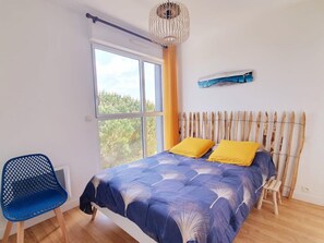 Room - Cozy apartment in Chevalier district - 4 guests (Fouras)