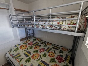 Room - Studio cabin, lagoon view - 5 guests (Cap d'Agde)
