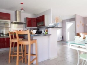 Dining - Spacious house, pets welcome - 6 guests (Fouras)