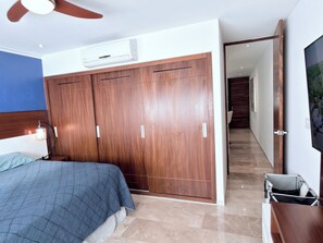 Room - Refined Comfort: Exclusive 1-Bedroom Escape (PLAYA DEL CARMEN)
