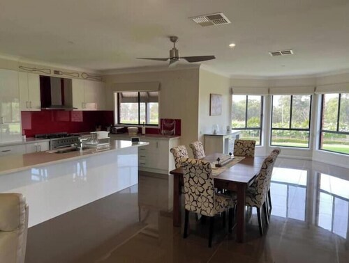 Tranquil Enclave
close to amenities.